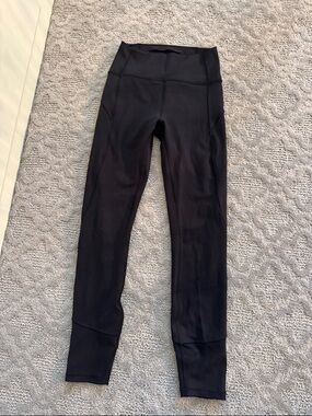 Black women Active Leggings - Comfortable Stretch Bottoms picture 2 is a pocket